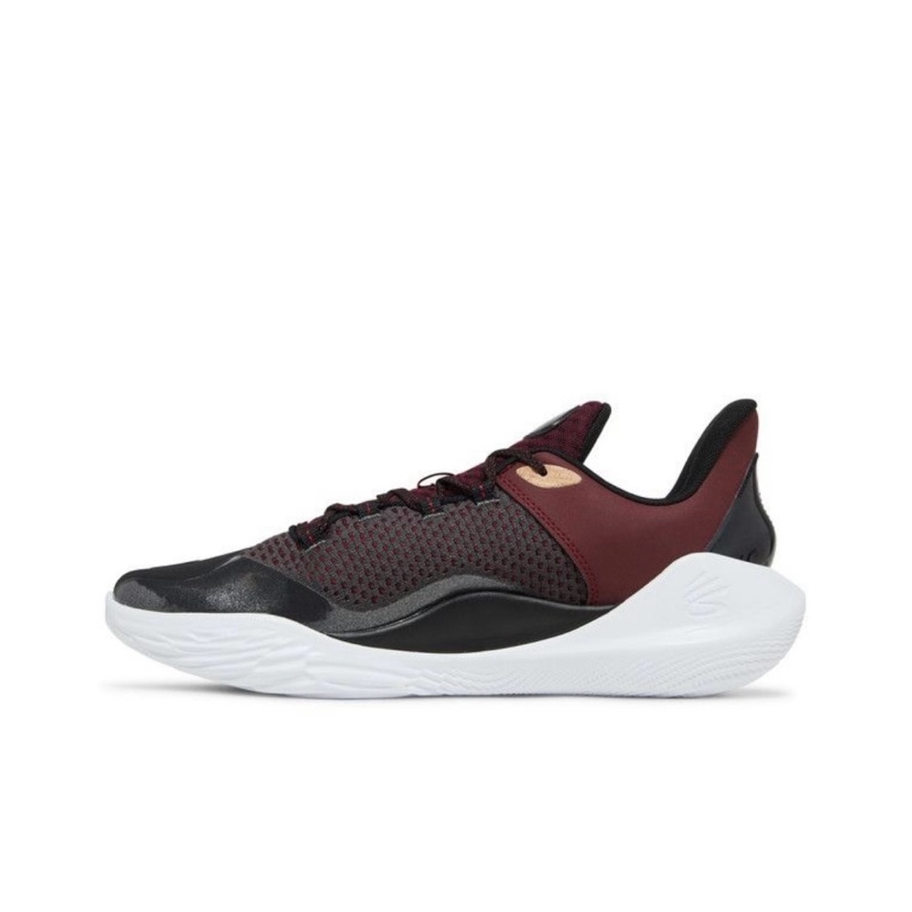 Men’s size 8/10 Under Armour Curry 11 Domaine Men’s Basketball Shoes 3026616-001